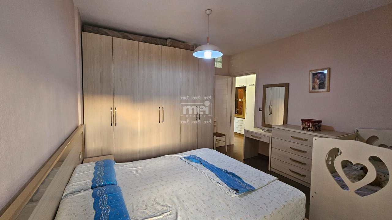 JEPET ME QIRA APARTAMENT 2+1 TEK ISH URT-ja!