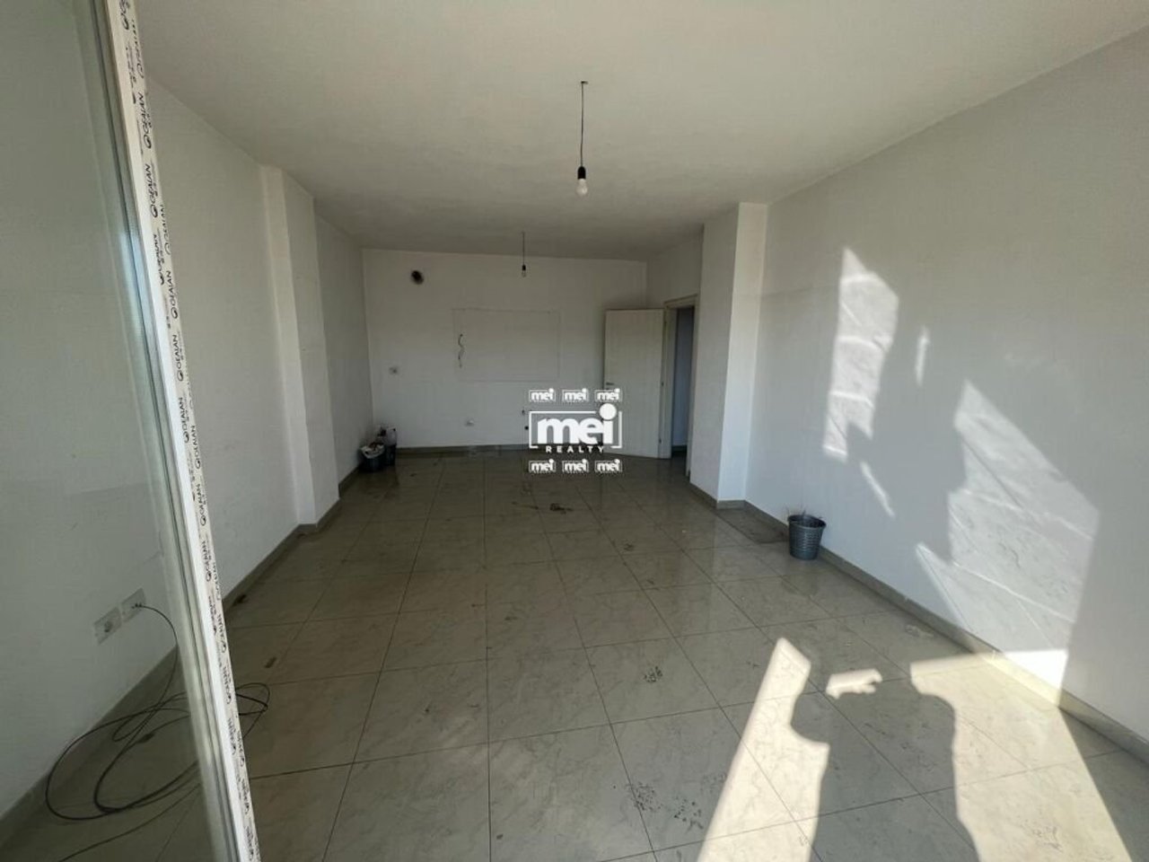 FOR RENT 2+1+2 APARTMENT ON PORT STREET FOR OFFICE!