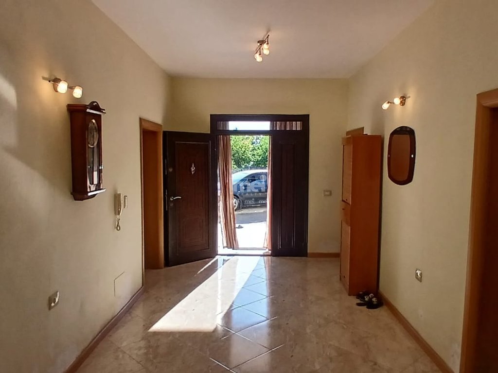 SHITET VILE DYKATESHE NE ARAPAJ