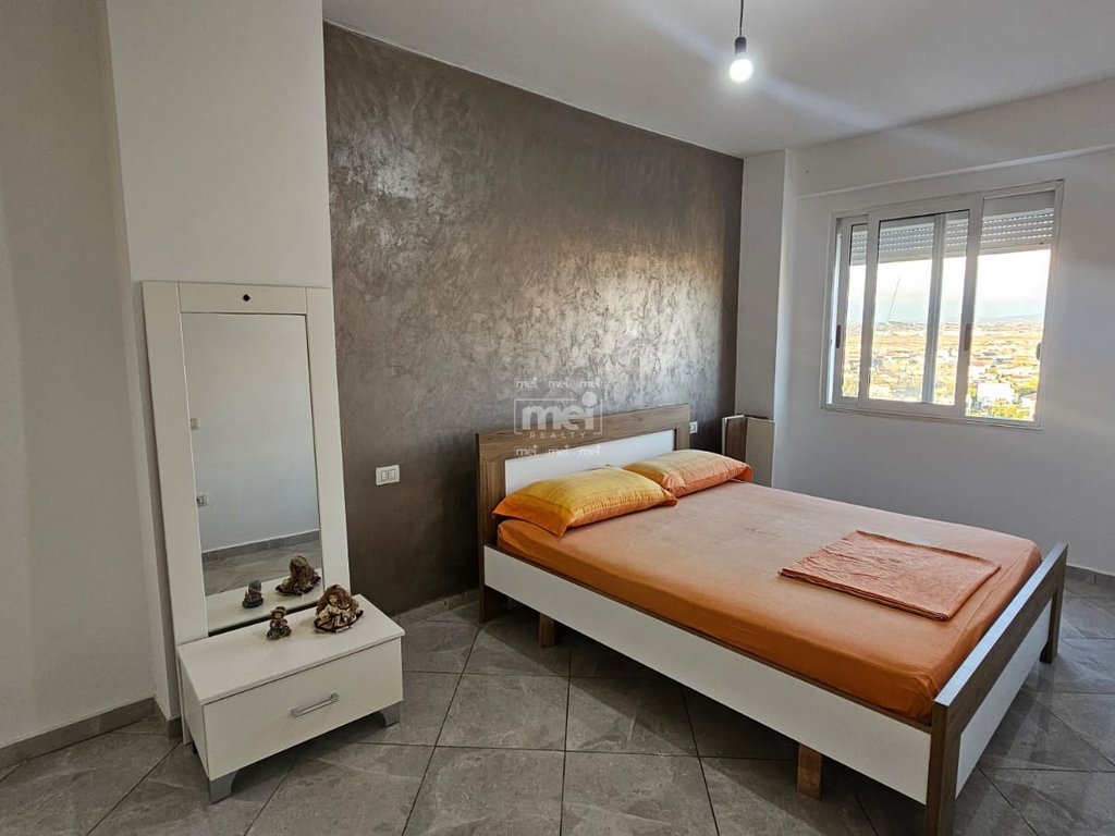 JEPET ME QIRA APARTAMENT 1+1 TEK ISH PARKU AUTOBUZAVE