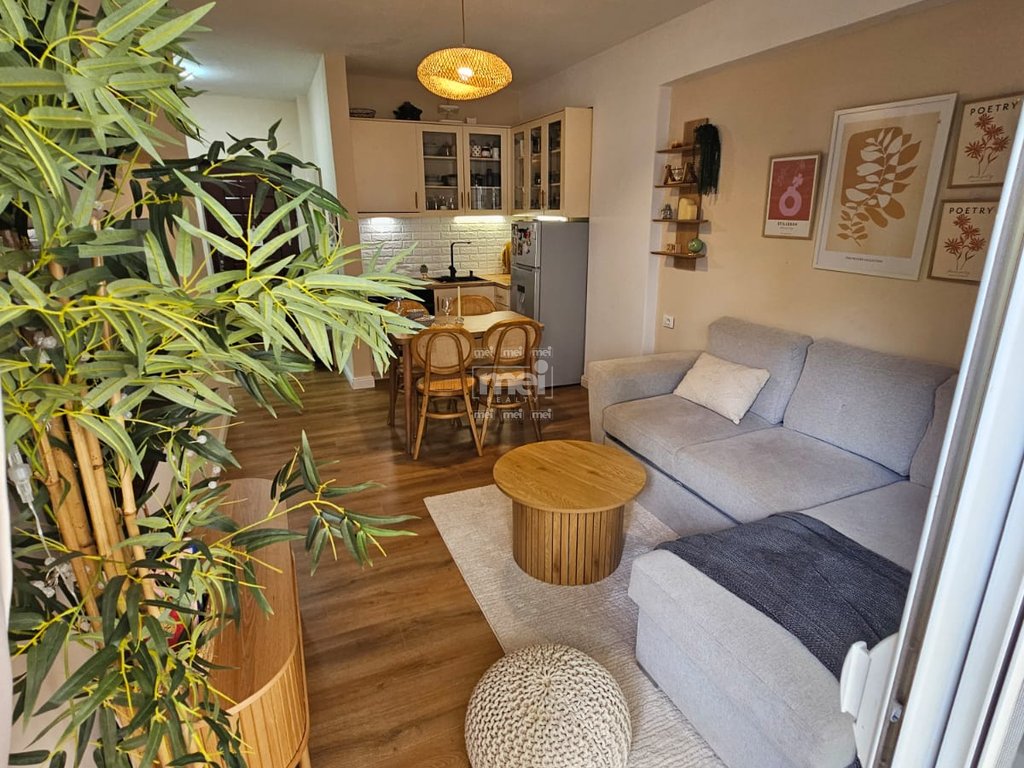 SHITET APARTAMENT 1+1 NE SHKEMB KAVAJE!
