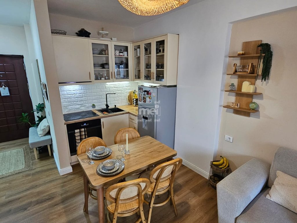 SHITET APARTAMENT 1+1 NE SHKEMB KAVAJE!