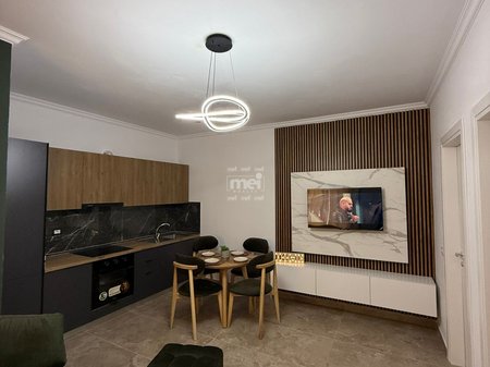 SHITET APARTAMENT 1+1 NE SHKEMB KAVAJE !