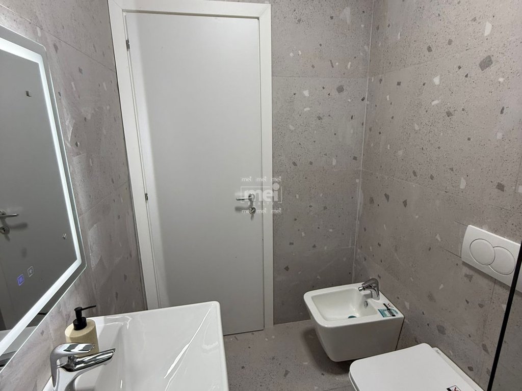 SHITET APARTAMENT 1+1 NE SHKEMB KAVAJE !