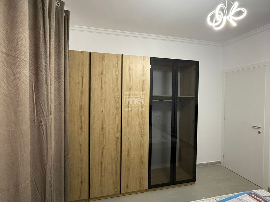 SHITET APARTAMENT 1+1 NE SHKEMB KAVAJE !
