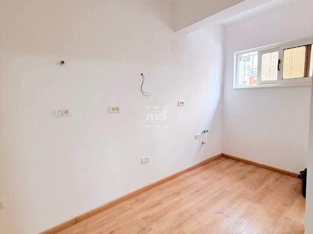 JEPET ME QIRA APARTMENT PER AMBIENT BIZNESI NE QENDER!