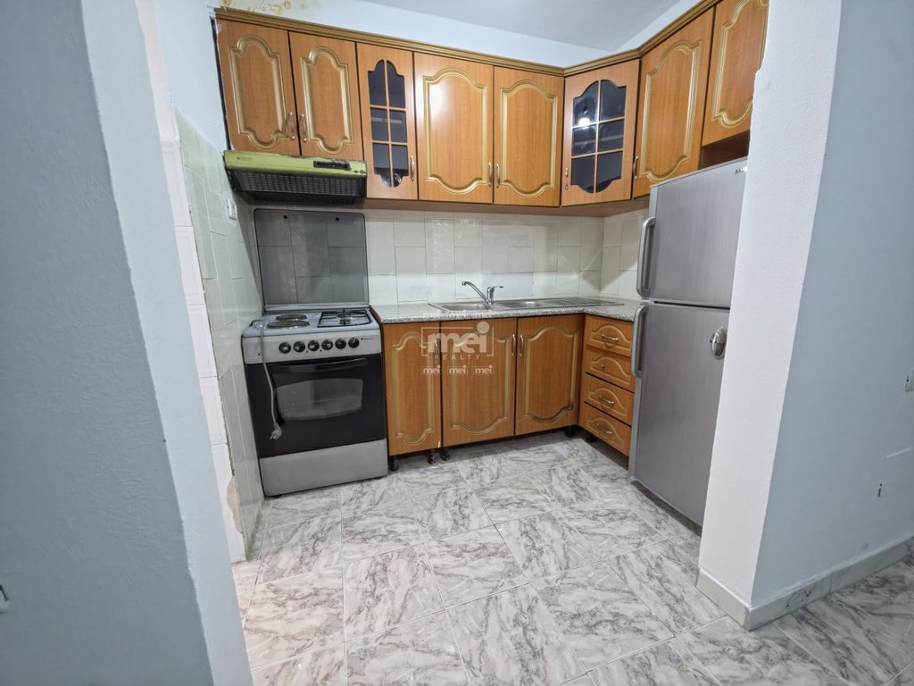 JEPET ME QIRA APARTAMENT 2+1 PRANE KOPSHTIT SOROS!