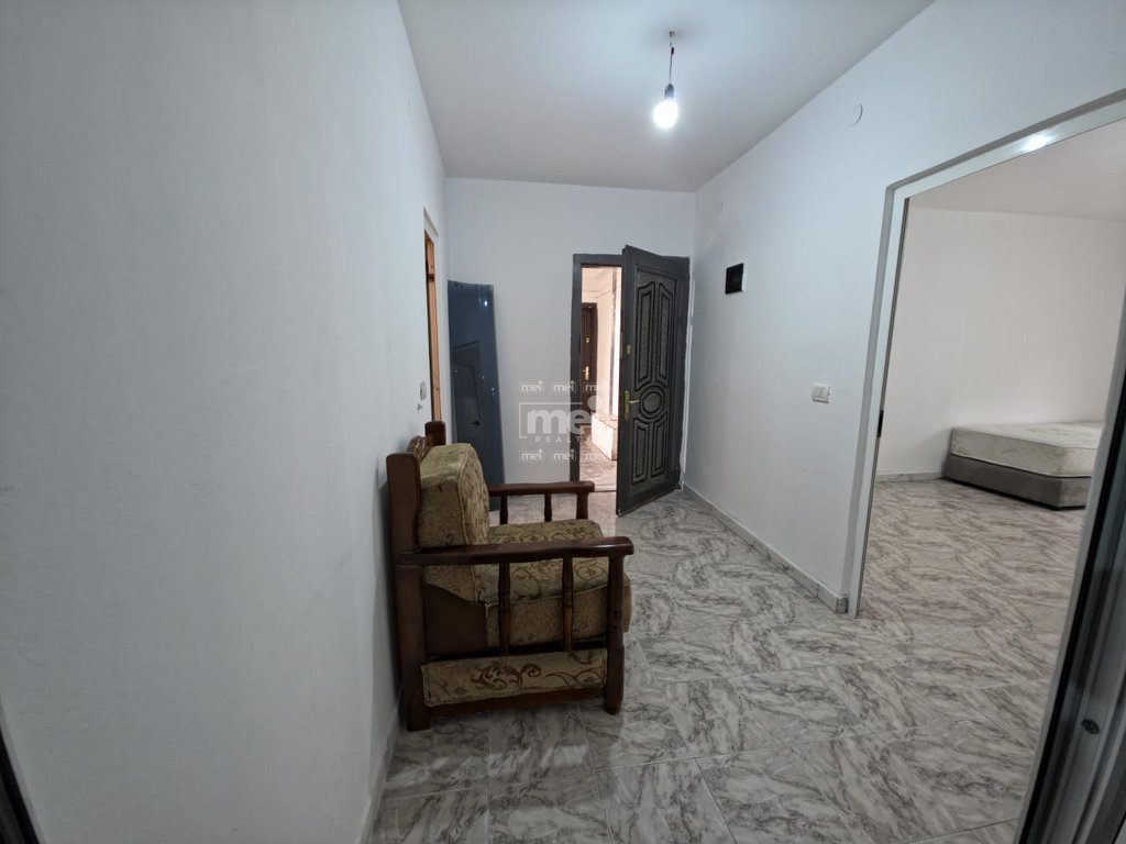 JEPET ME QIRA APARTAMENT 2+1 PRANE KOPSHTIT SOROS!