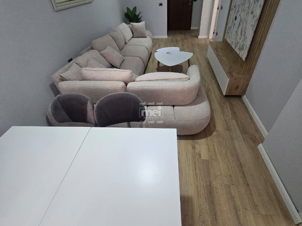 SHITET APARTAMENT 2+1 NE ILIRIA, PLAZH!