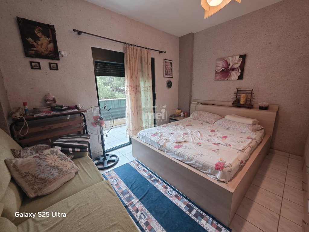 SHITET APARTAMENT 1+1 PRANE HOTEL MAJESTIC TE SHKEMBI KAVAJES!