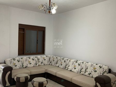 JEPET APARTAMENT ME QIRA 2+1 ISH KENETA!