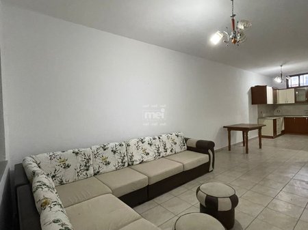 JEPET APARTAMENT ME QIRA 2+1 ISH KENETA!