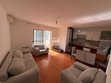 SHITET APARTMENT 2+1 TE ISH FIDANISHTJA!