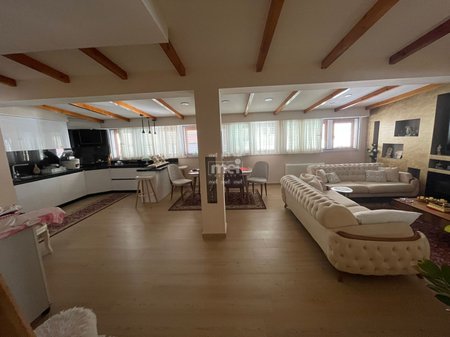 SHITET APARTAMENT NE BULEVARDIN KRYESOR !