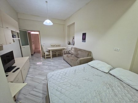 JEPET GARSIONER ME QIRA NE PLAZH PRANE HOTEL ANTALYA!