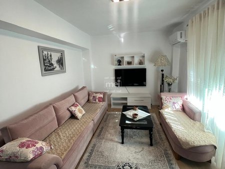 JEPET ME QIRA APARTAMENT 1+1 NE PRANE FLAGSHIP!