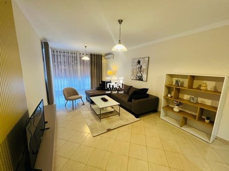 JEPET ME QIRA APARTAMENT 2+1+2 NE VOLLGA !