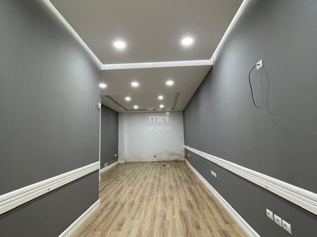 JEPET ME QIRA AMBJENT BIZNESI NE PLAZH!