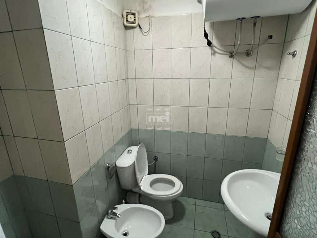 JEPET ME QIRA GARSONIER NE VOLLGA !