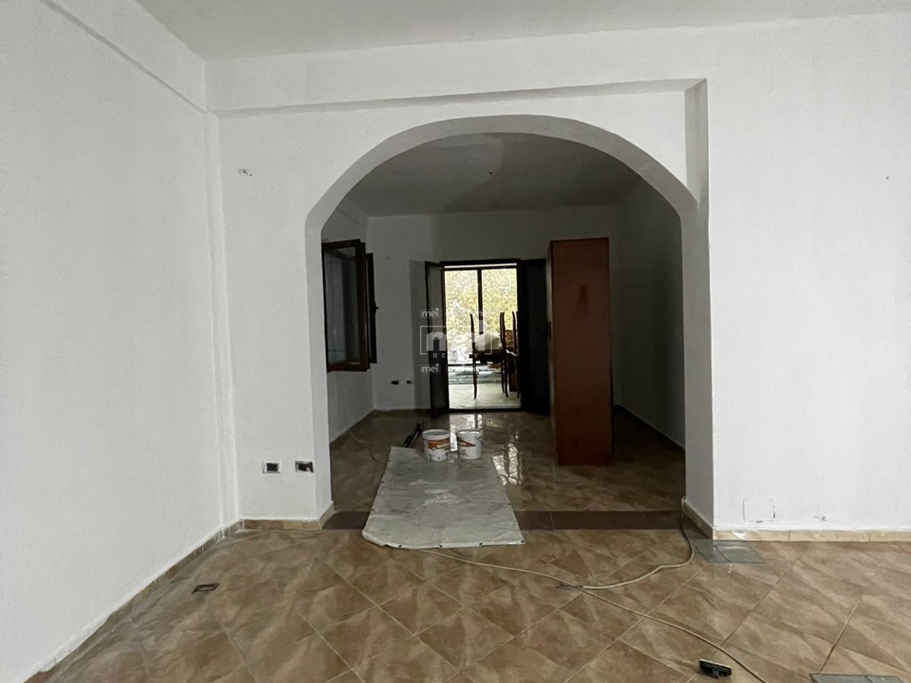 JEPET ME QIRA APARTAMENT NE LAGJEN 17!