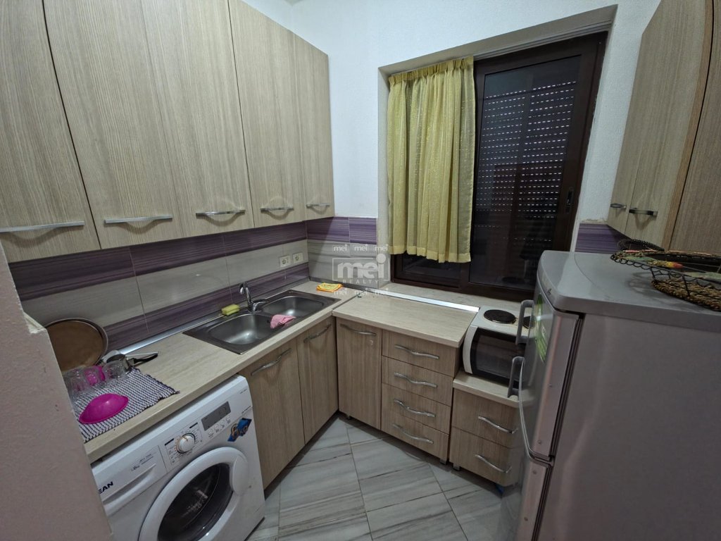 JEPET GARSIONER ME QIRA NE PLAZH PRANE HOTEL ANTALYA!