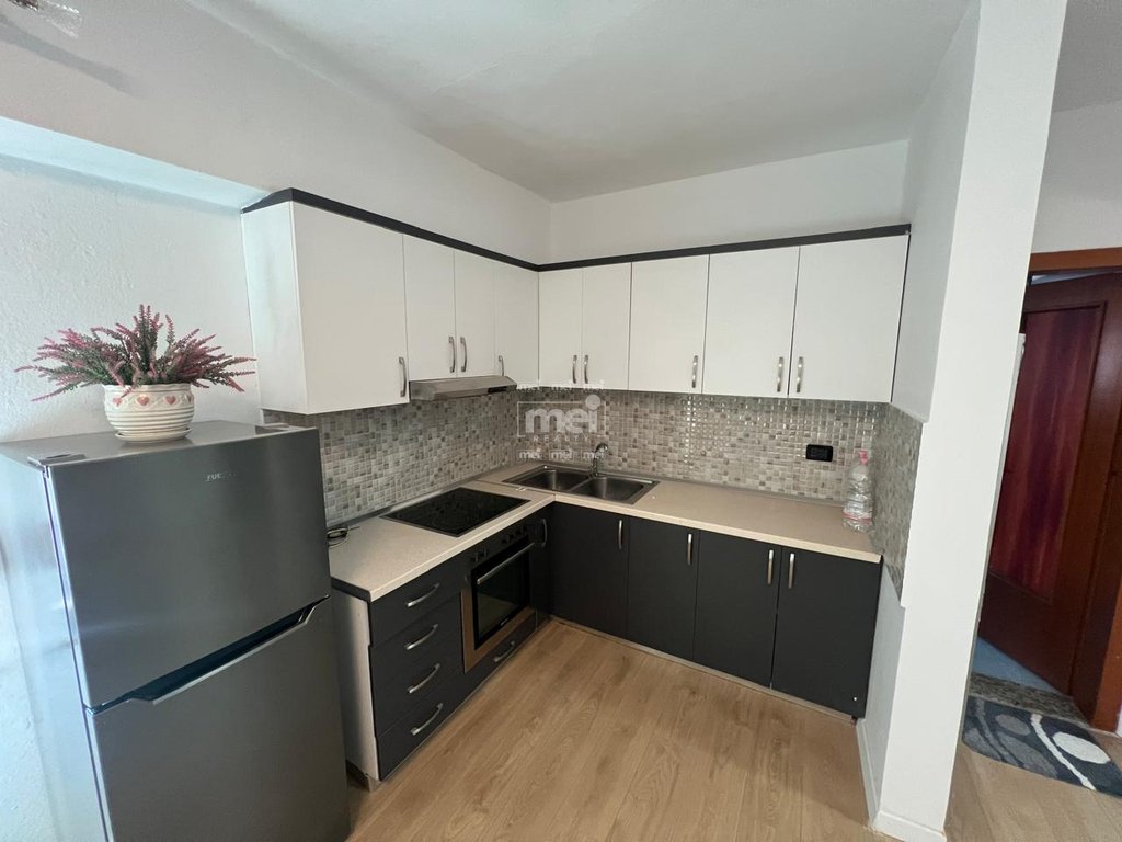 JEPET ME QIRA APARTAMENT 1+1 NE PRANE FLAGSHIP!