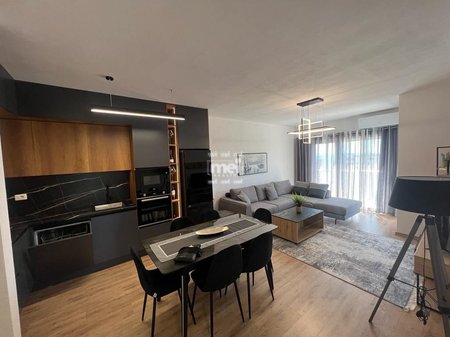 JEPET ME QIRA SUPER APARTAMENT 2+1+2 NE VOLLGA ME PAMJE NGA DETI!