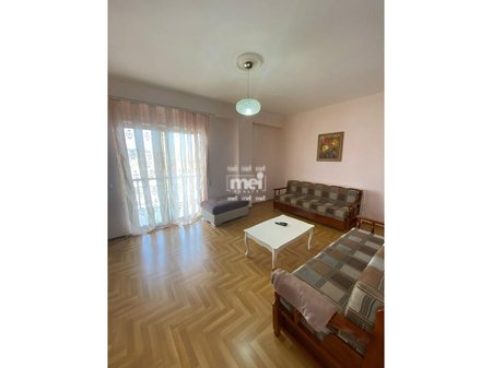 JEPET ME QIRA APARTAMENT 1+1 NE QENDER!