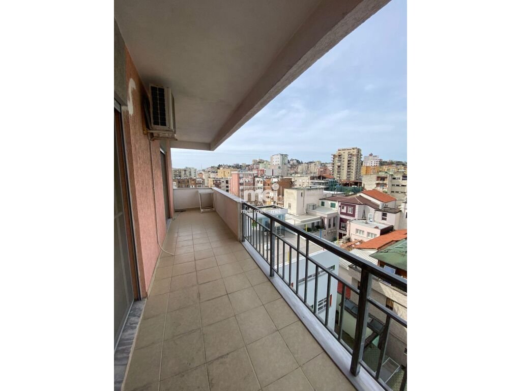 JEPET ME QIRA APARTAMENT 1+1 NE QENDER!