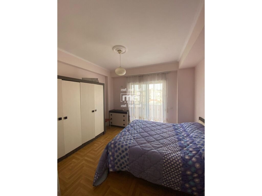 JEPET ME QIRA APARTAMENT 1+1 NE QENDER!