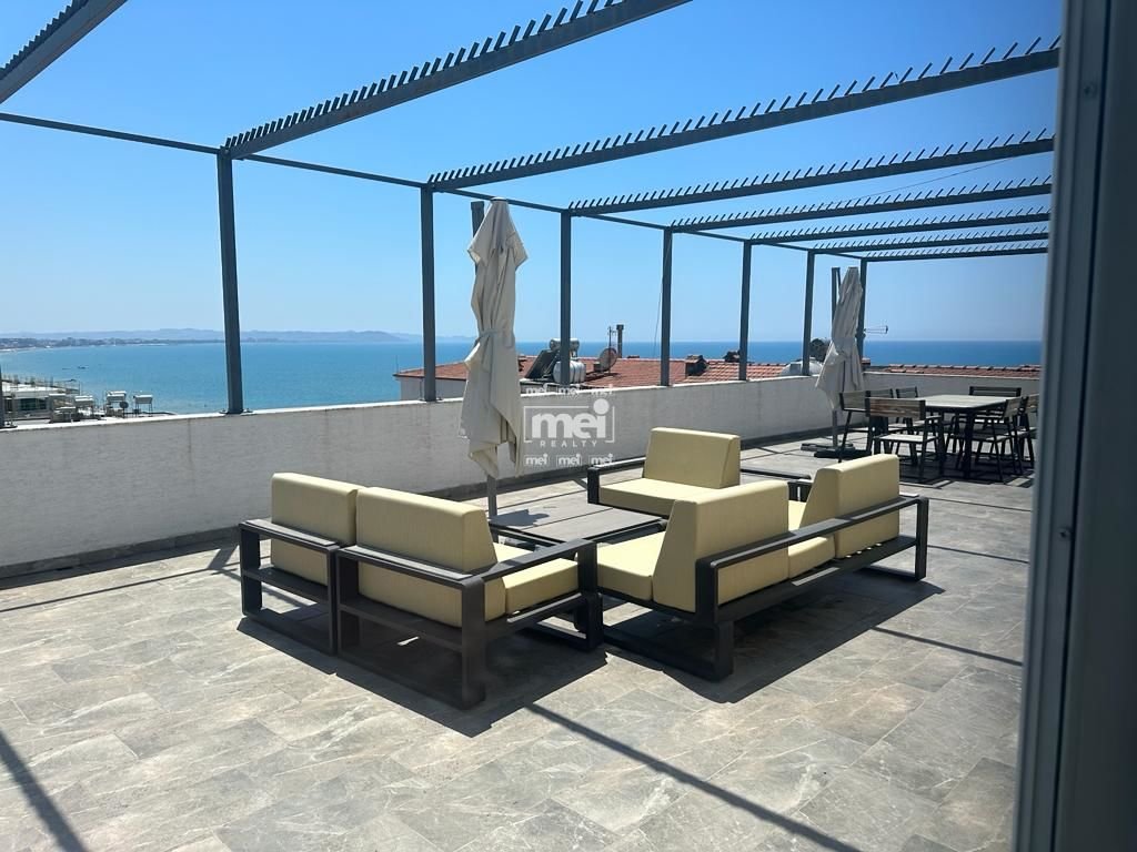 SHITET APARTAMENT 2+1 + VERANDE ME PAMJE NGA DETI, SHKEMB KAVAJE!