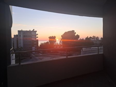 SHITET APARTAMENT 2+1 TE WHITE HILL NE CURRILA!