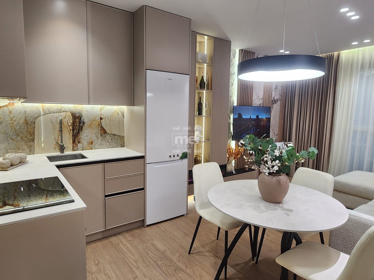 SHITET APARTAMENTE 2+1 NE PLAZH!