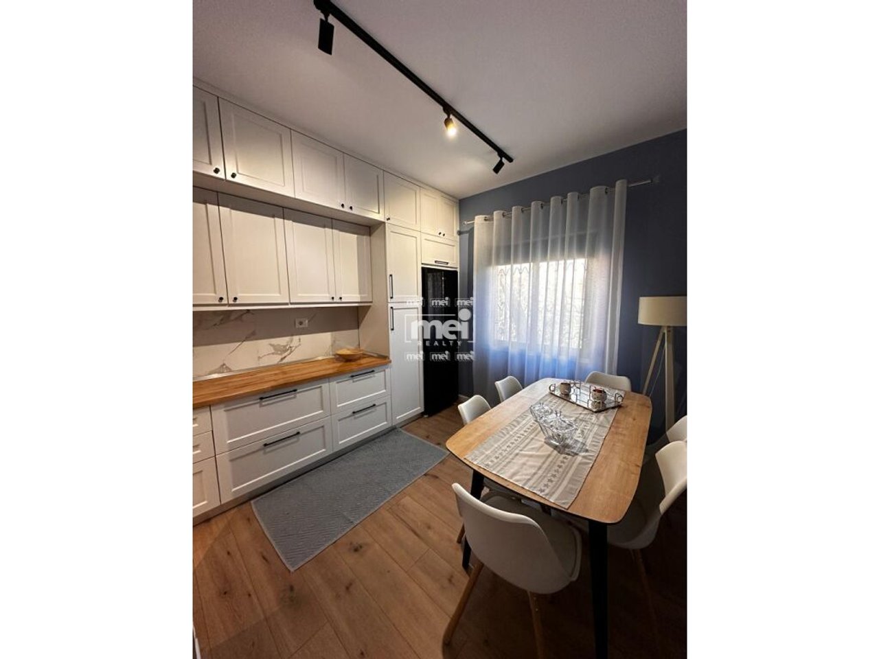 AFFITTASI CASA PRIVATA IN CENTRO!