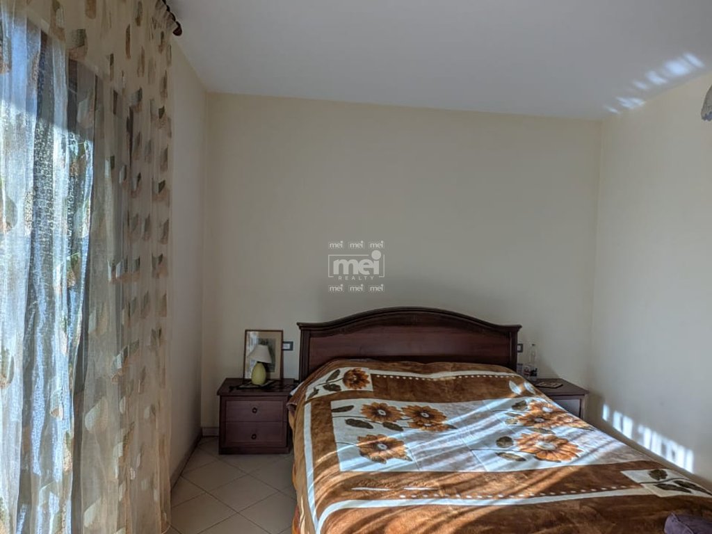 SHITET VILA +LOKAL NE SHKOZET DURRES