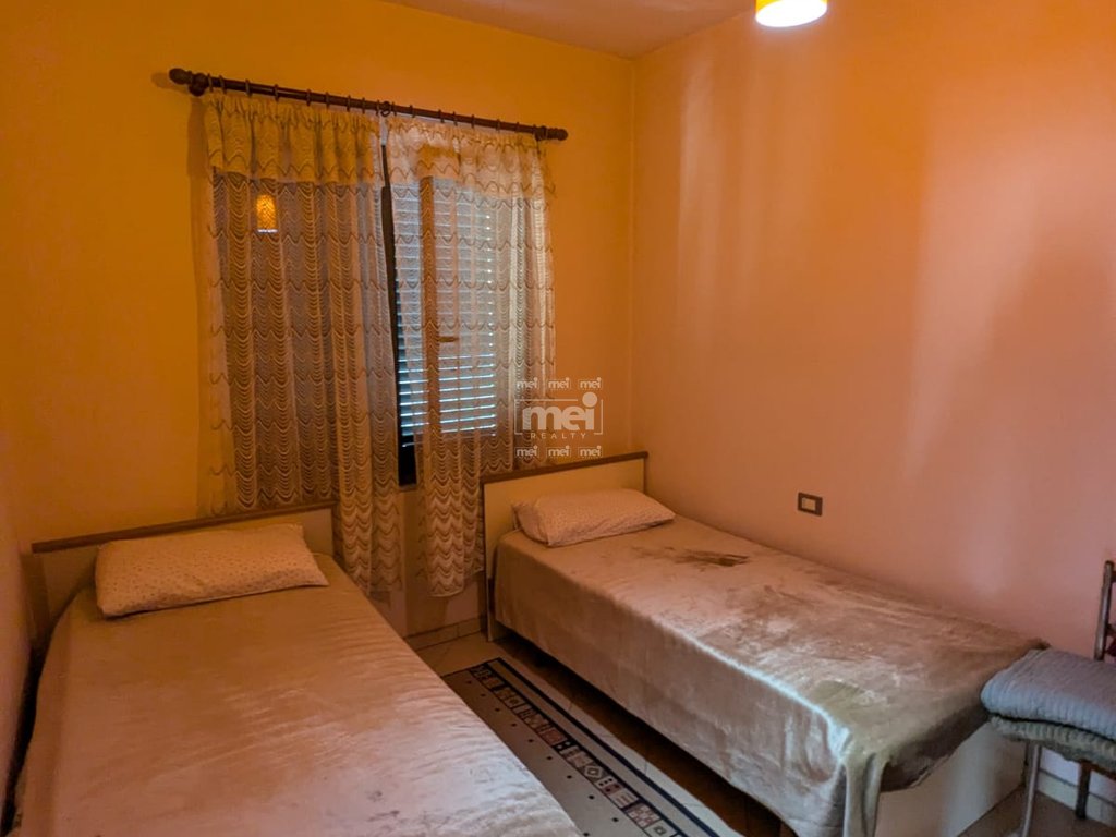 SHITET VILA +LOKAL NE SHKOZET DURRES