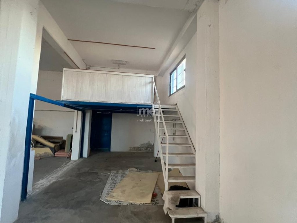 JEPET ME QIRA AMBIENT BIZNESI TEK ISH KENETA !