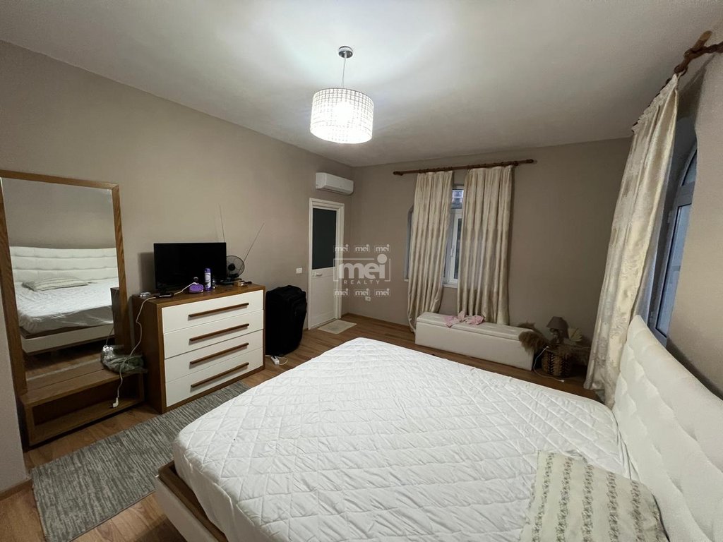 JEPET ME QIRA VILE TEK SHKEMBI KAVAJES!