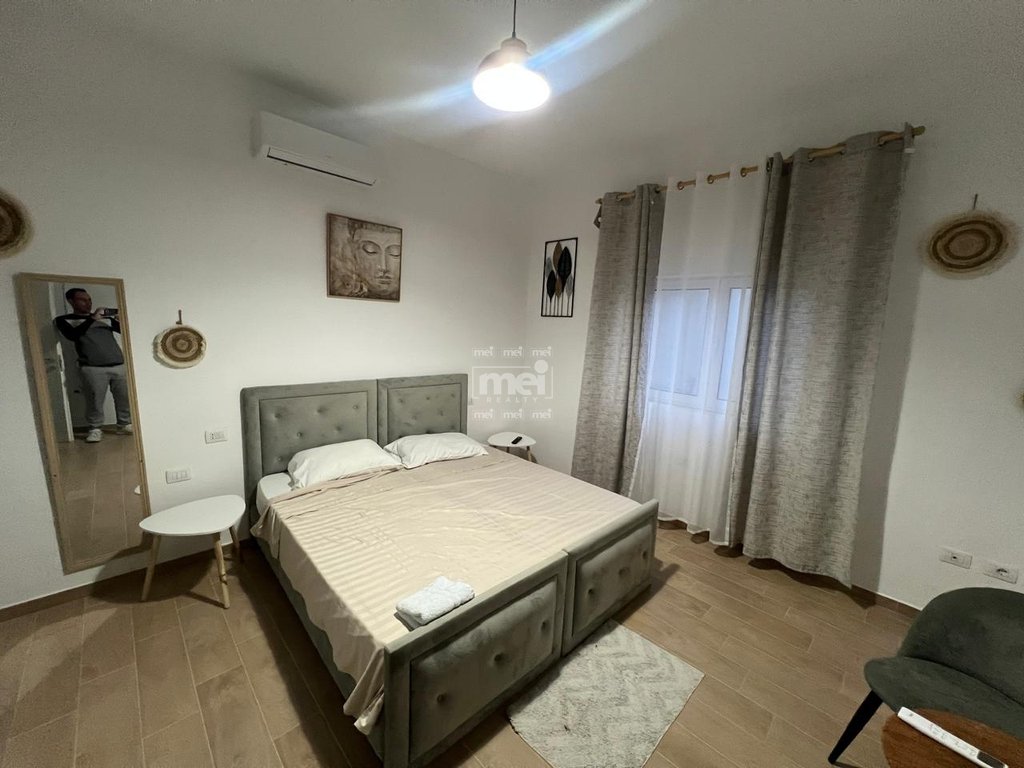 JEPET ME QIRA VILE TEK SHKEMBI KAVAJES!