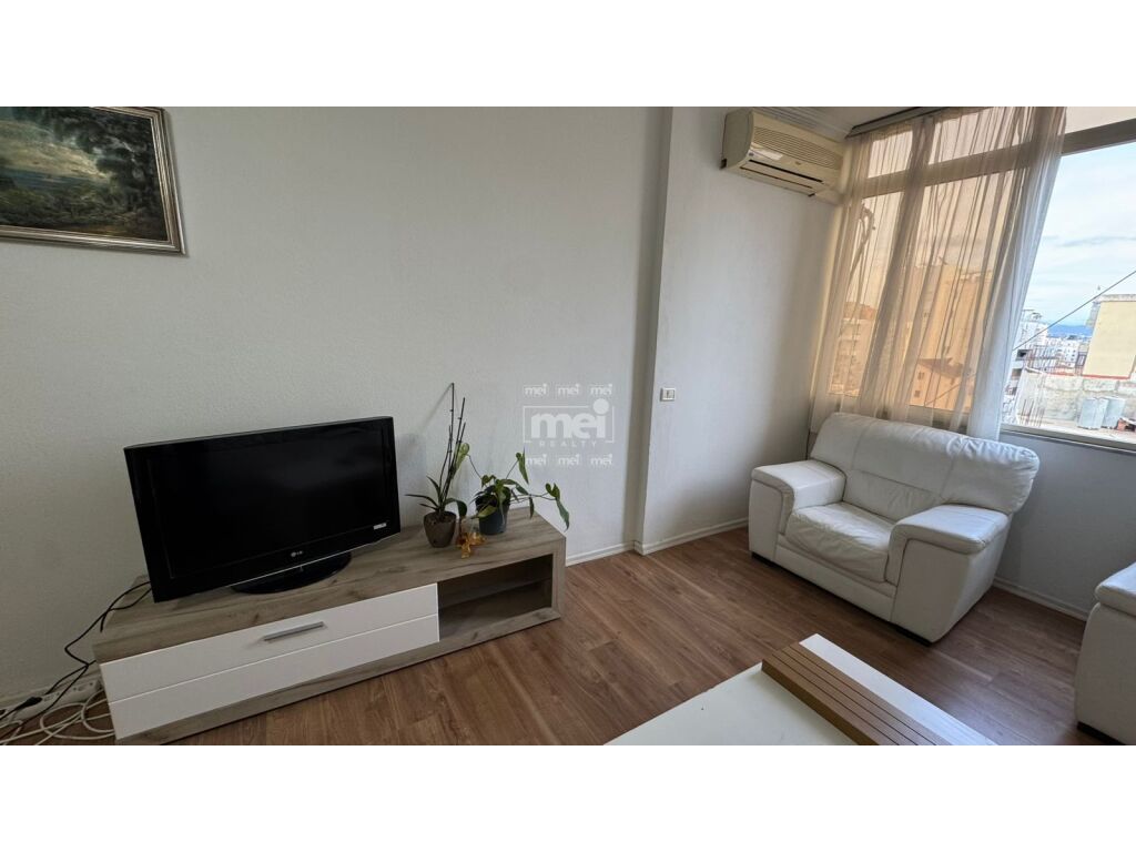 JEPET  PER QIRA APARTAMENT 1+1 NE VOLLGA ! 2