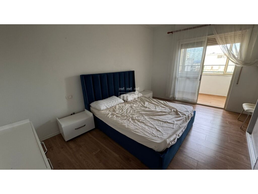 JEPET  PER QIRA APARTAMENT 1+1 NE VOLLGA ! 4