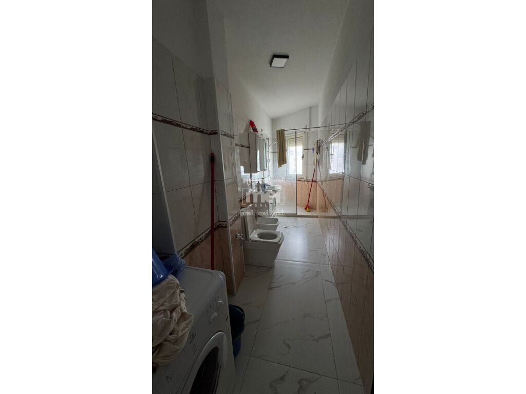 JEPET  PER QIRA APARTAMENT 1+1 NE VOLLGA ! 5
