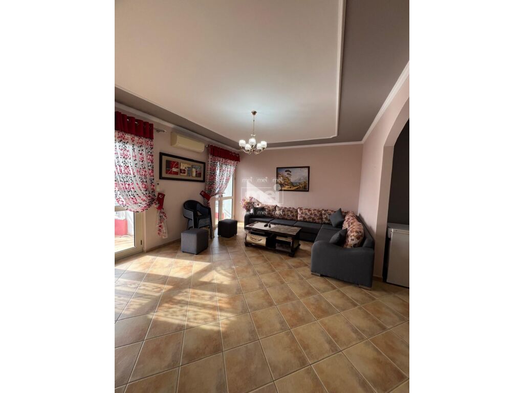 JEPET ME QIRA APARTAMENT 2+1+2 PRANE BASHKISE! 17