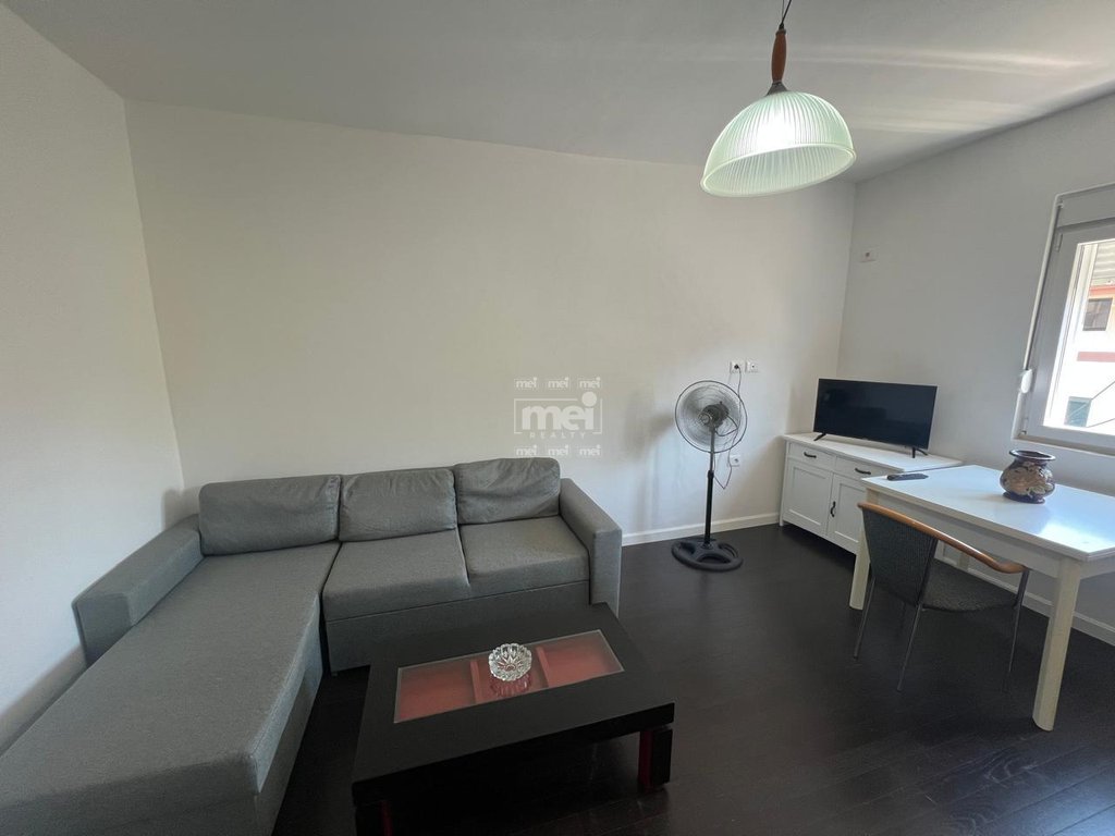 JEPET ME QIRA APARTAMENT 2+1+2 PRANE MUZEUMIT !