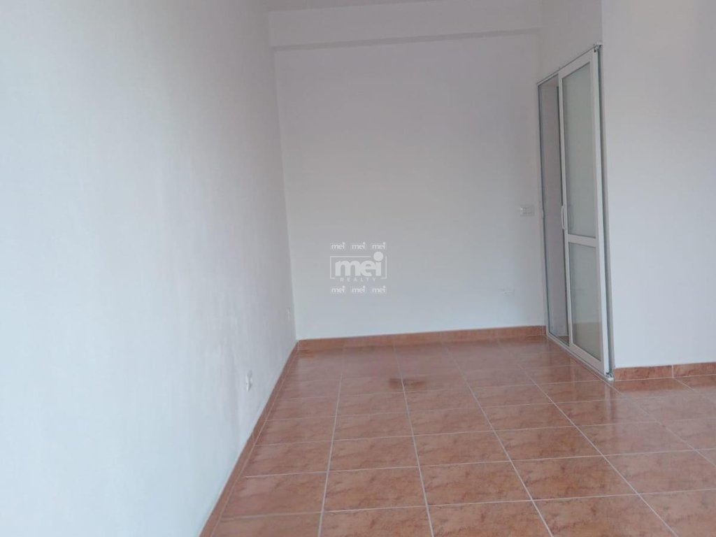 JEPET ME QIRA AMBJENT BIZNESI PRANE BLUE STAR !