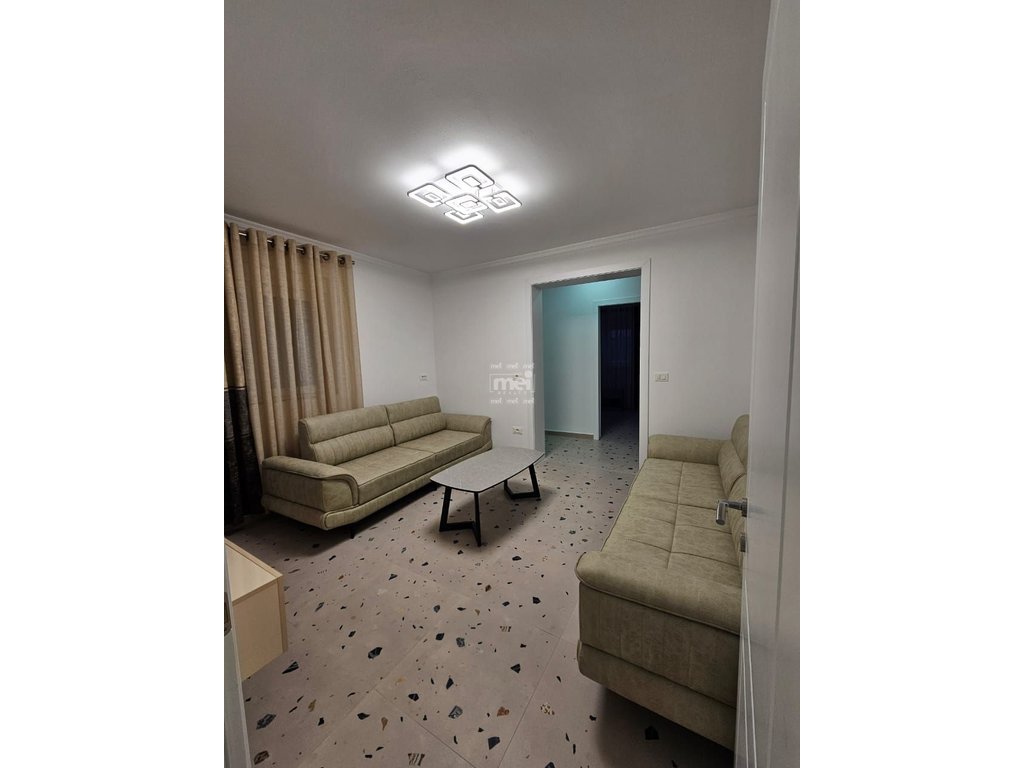 JEPET ME QIRA APARTAMENT  3+1+2 TEK TREGU FRUTA PERIMEVE! 1