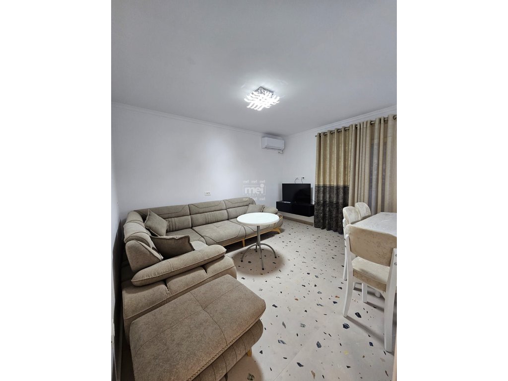 JEPET ME QIRA APARTAMENT  3+1+2 TEK TREGU FRUTA PERIMEVE! 3