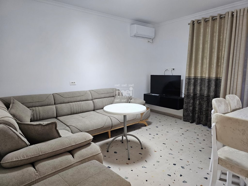 JEPET ME QIRA APARTAMENT  3+1+2 TEK TREGU FRUTA PERIMEVE!