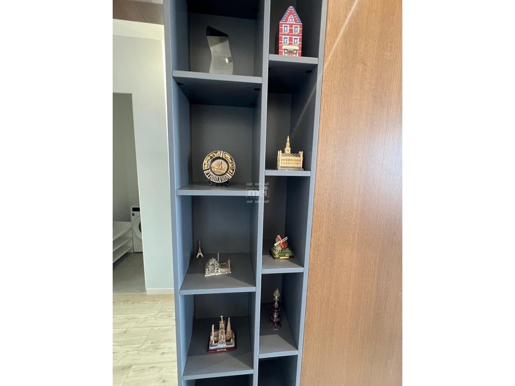 JEPET ME QIRA SUPER APARTAMENT 2+1 TEK RRUGA E RE E PORTIT ME PAMJE NGA DETI! 9