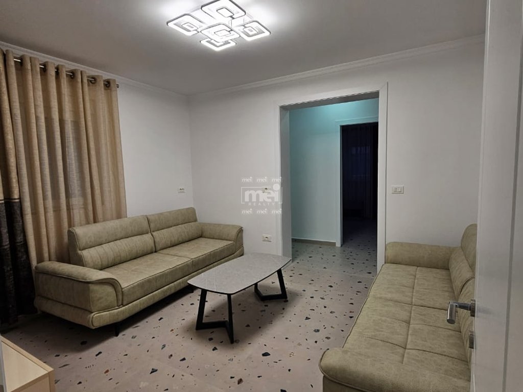 JEPET ME QIRA APARTAMENT  3+1+2 TEK TREGU FRUTA PERIMEVE!